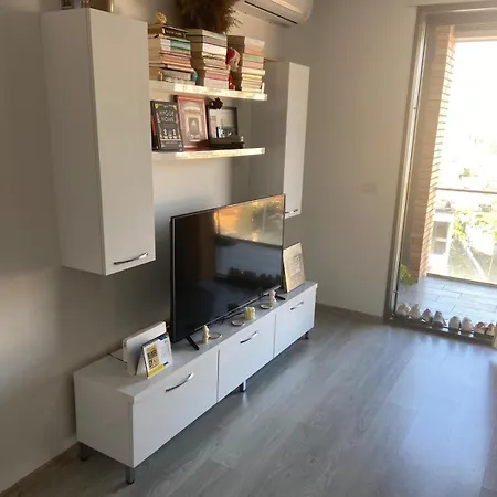 Ornel Apartment *